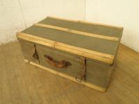 【SOLD OUT】　理容　美容室　店舗家具　『味わいある木製のトランクケース』